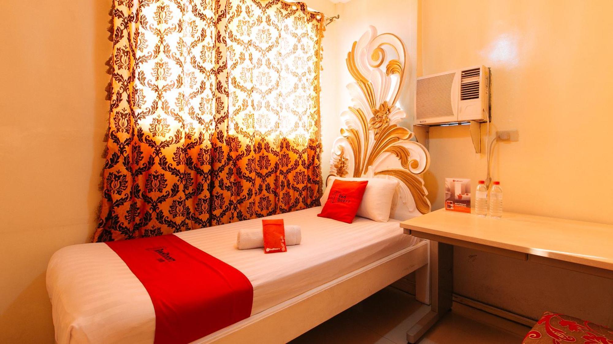 Reddoorz At Manila Venetian Hotel Екстериор снимка