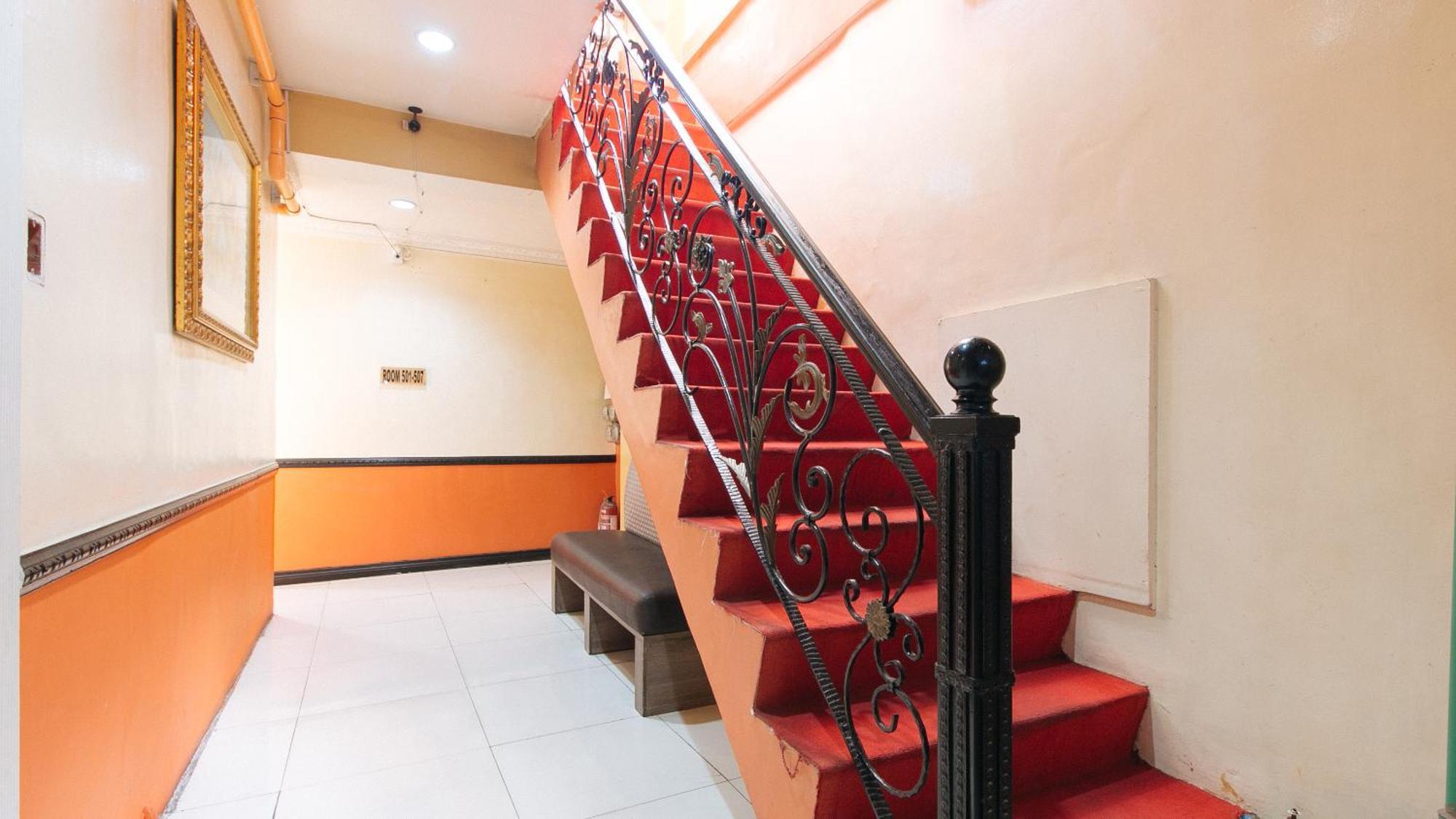Reddoorz At Manila Venetian Hotel Екстериор снимка